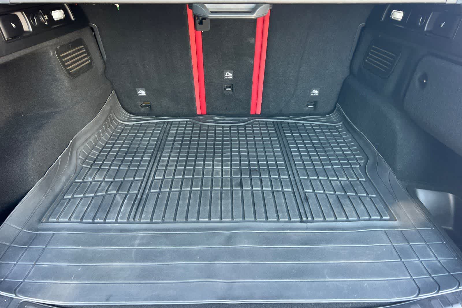 Thumbnail: 2018 Alfa Romeo Stelvio - 17