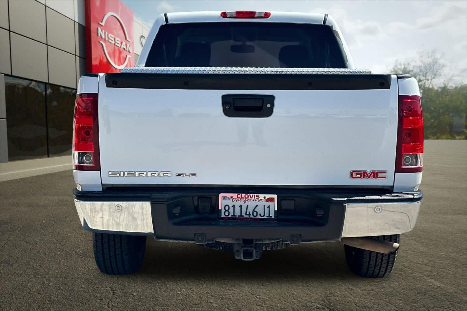 Thumbnail: 2013 GMC Sierra 1500 - 8