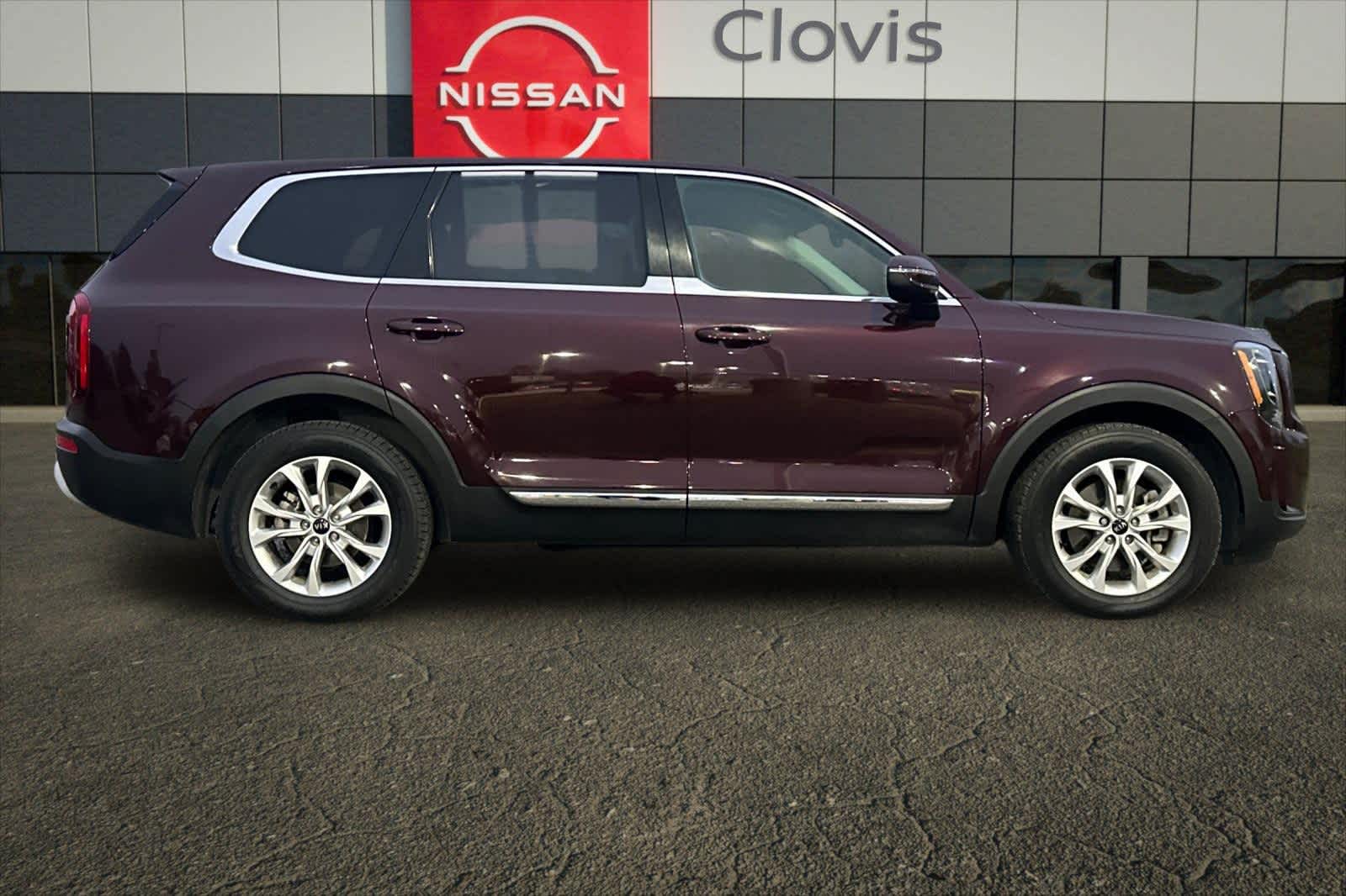 Thumbnail: 2020 Kia Telluride - 9