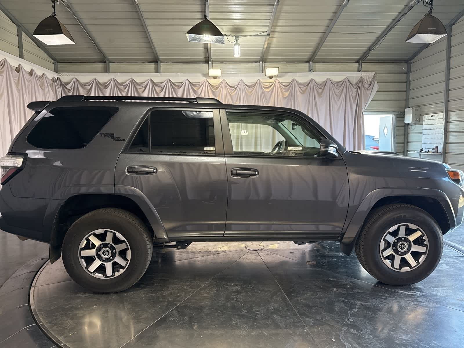 Thumbnail: 2023 Toyota 4Runner - 9