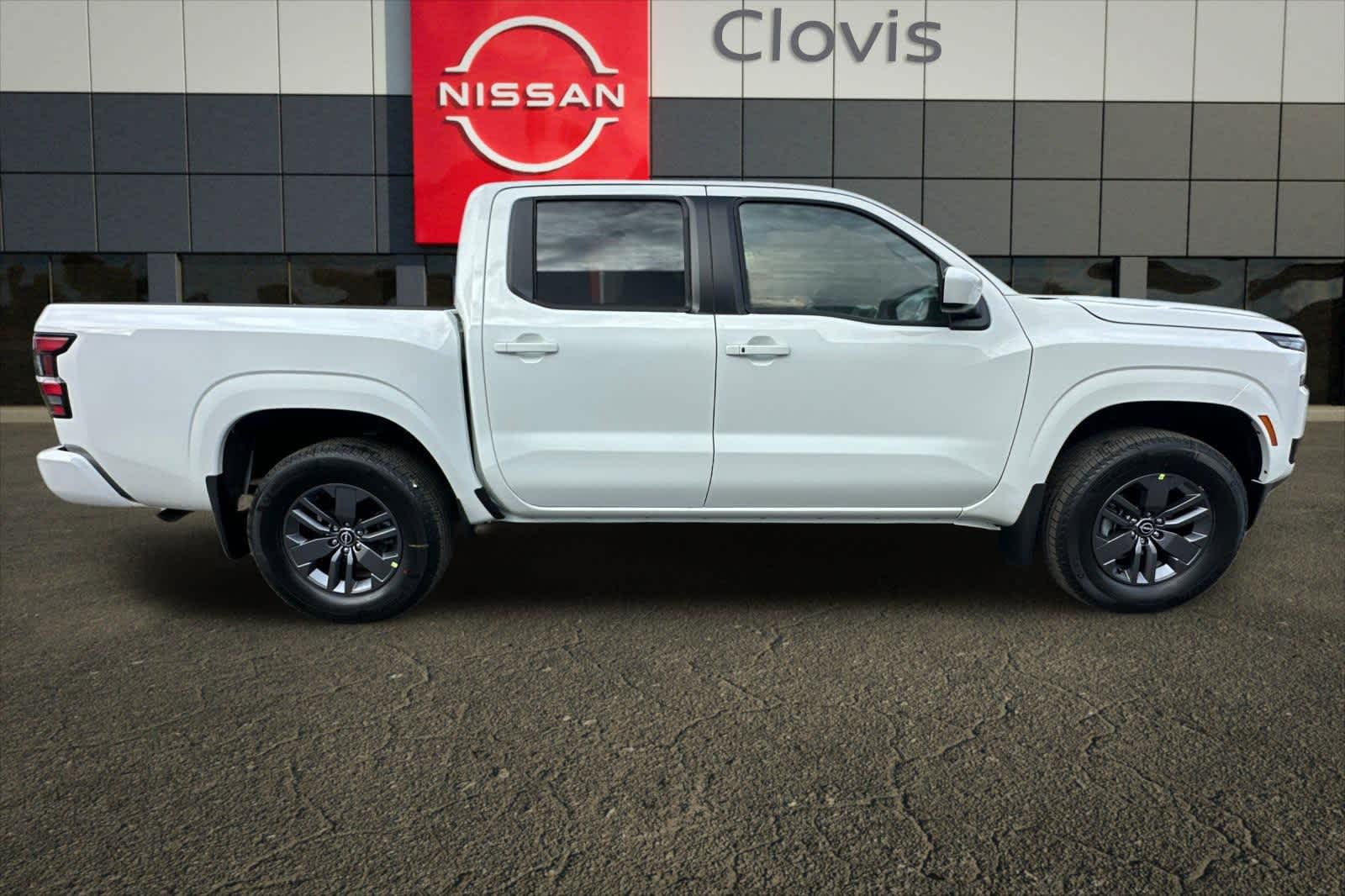 Thumbnail: 2025 Nissan Frontier - 9