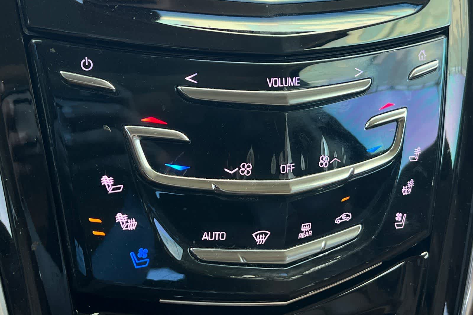 Thumbnail: 2016 Cadillac Escalade - 24