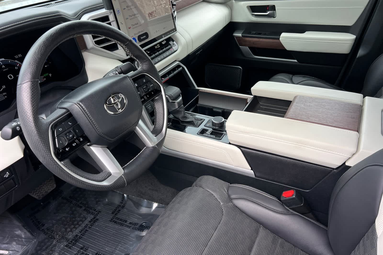 Thumbnail: 2024 Toyota Tundra - 12