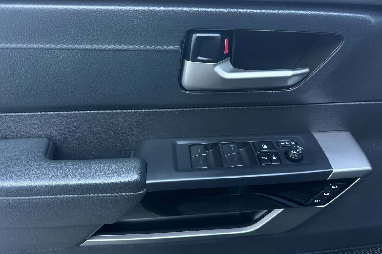 Thumbnail: 2023 Toyota Tundra - 13