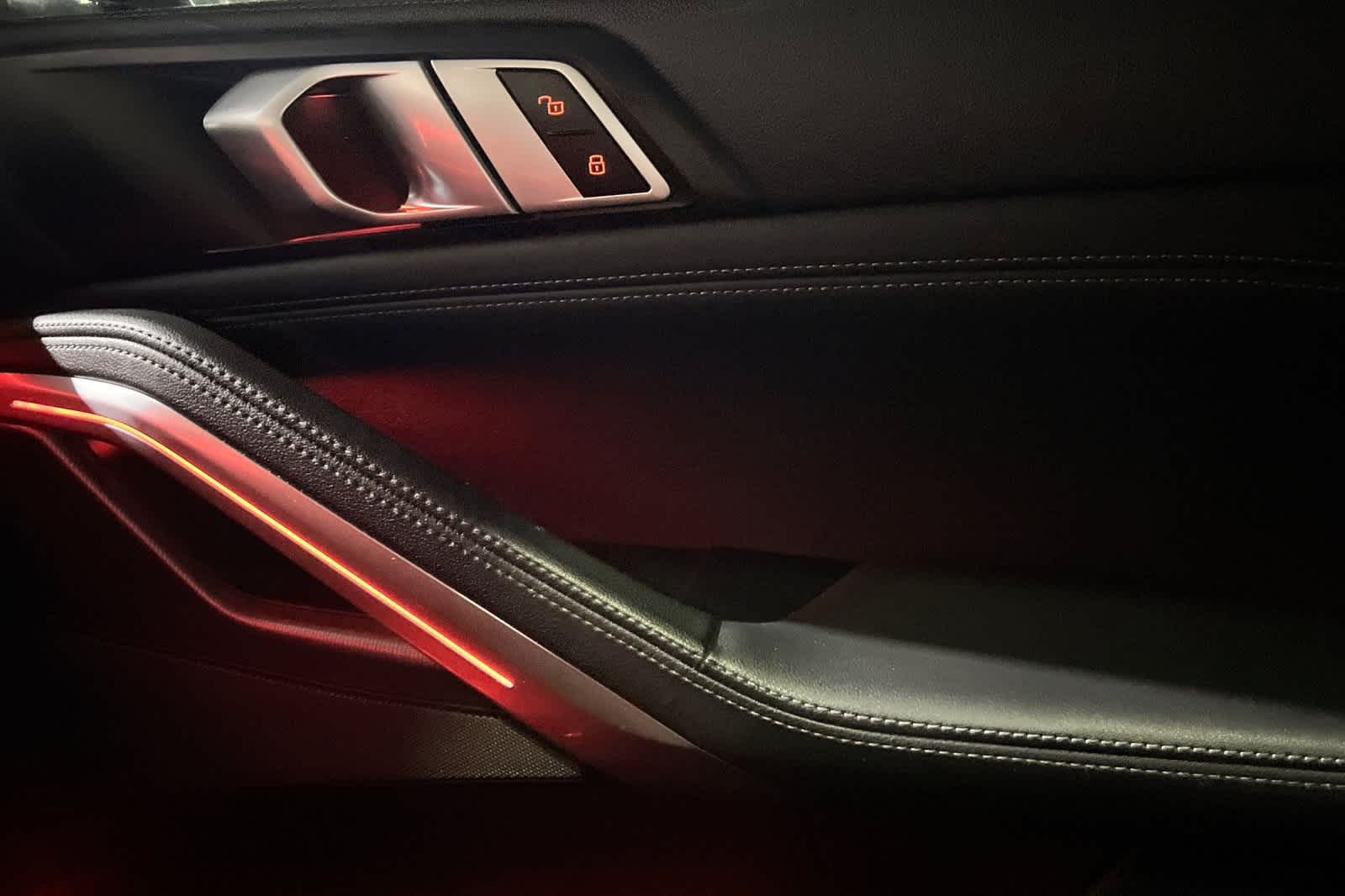 Thumbnail: 2023 BMW X6 - 21