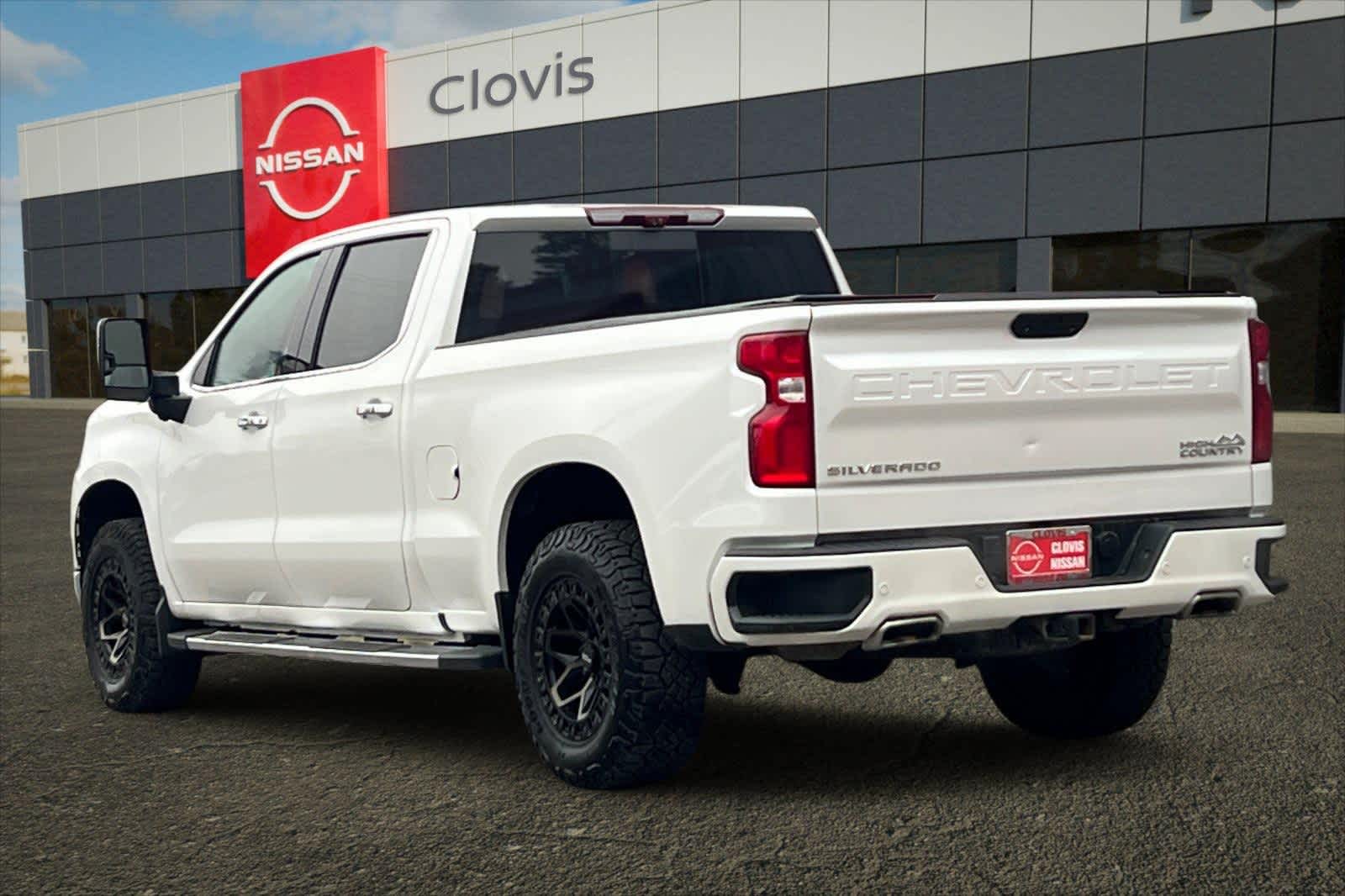 Thumbnail: 2021 Chevrolet Silverado 1500 - 7