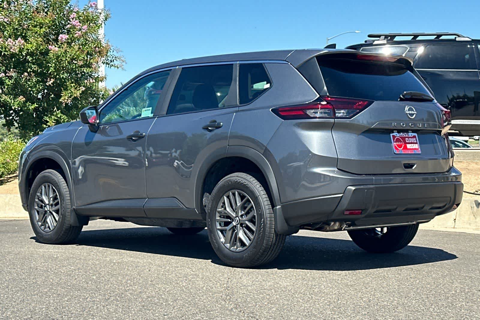Thumbnail: 2026 Nissan Rogue - 7