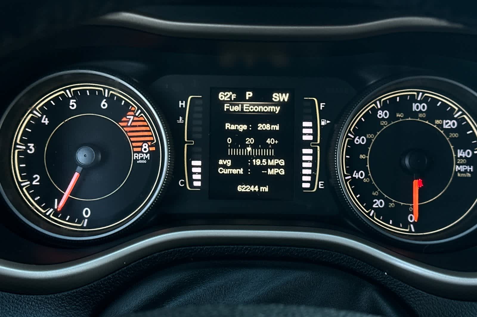 Thumbnail: 2017 Jeep Cherokee - 31