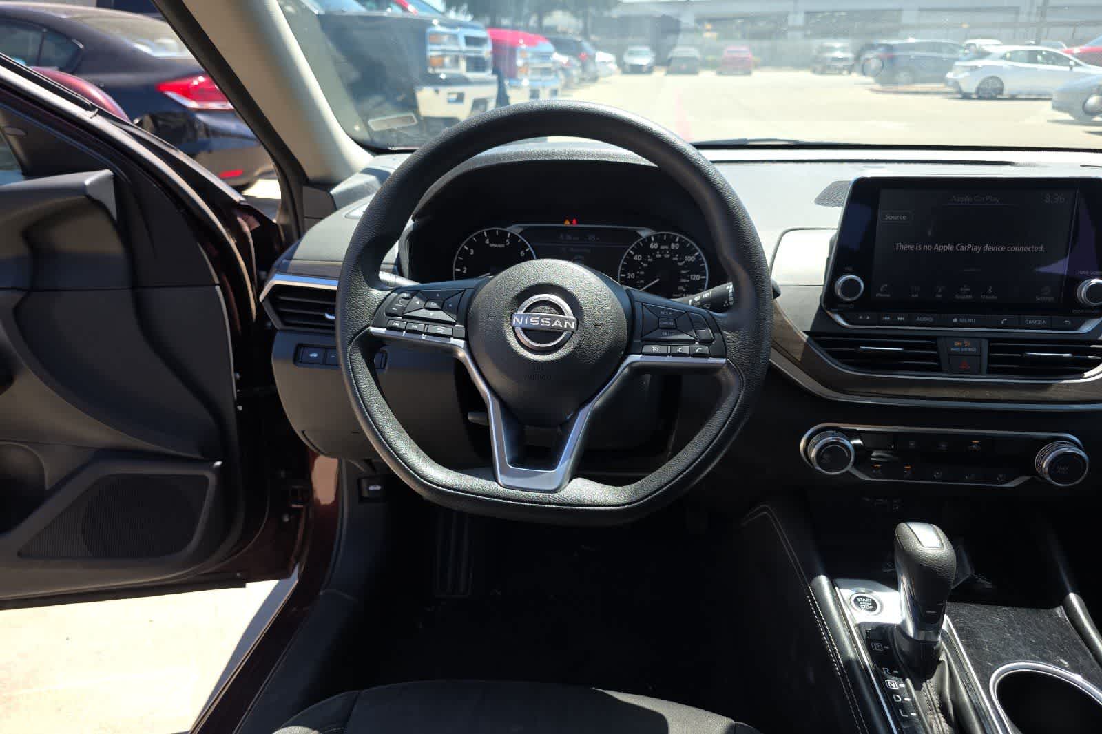 Thumbnail: 2023 Nissan Altima - 16