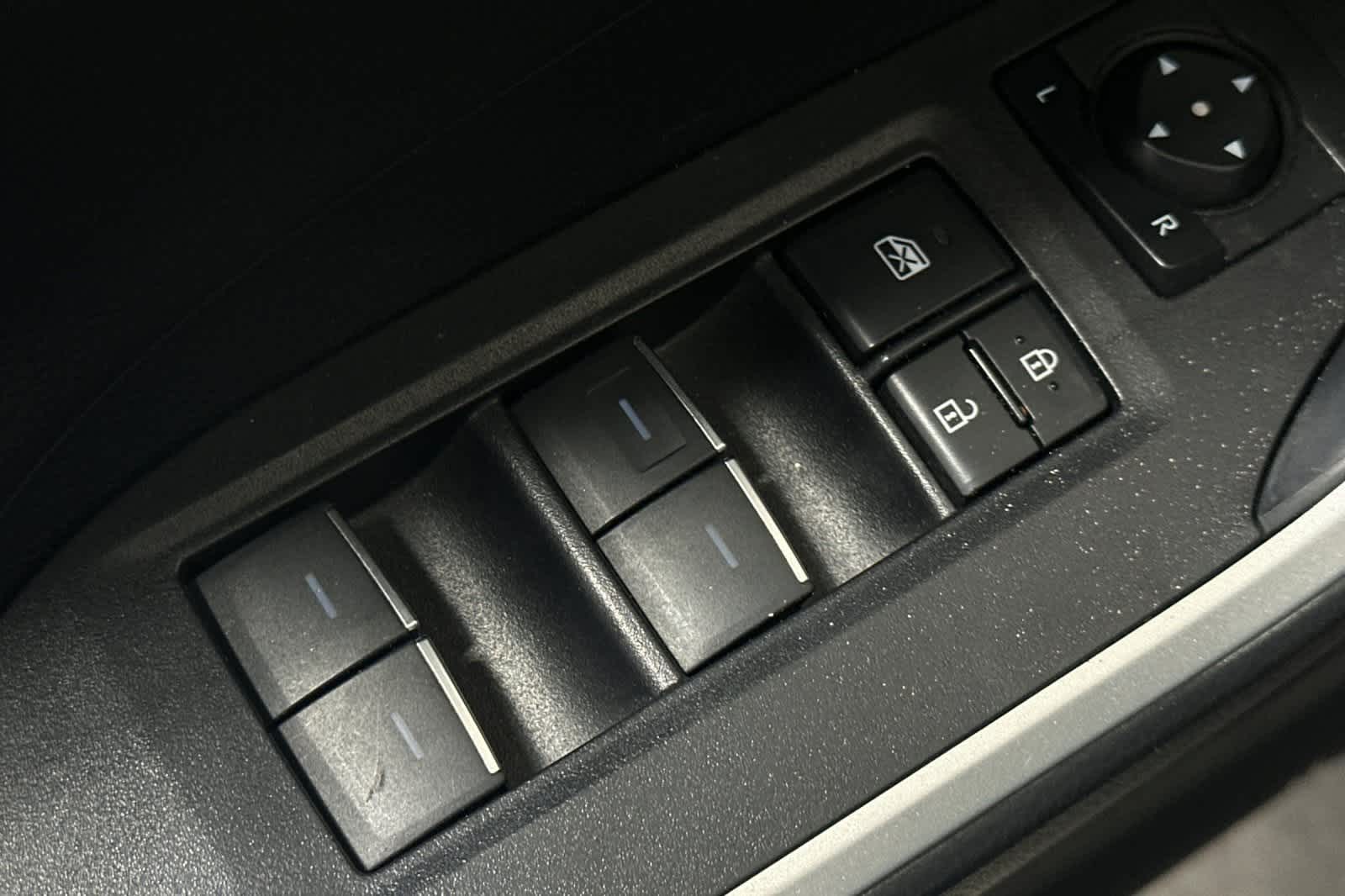 Thumbnail: 2023 Toyota RAV4 - 16