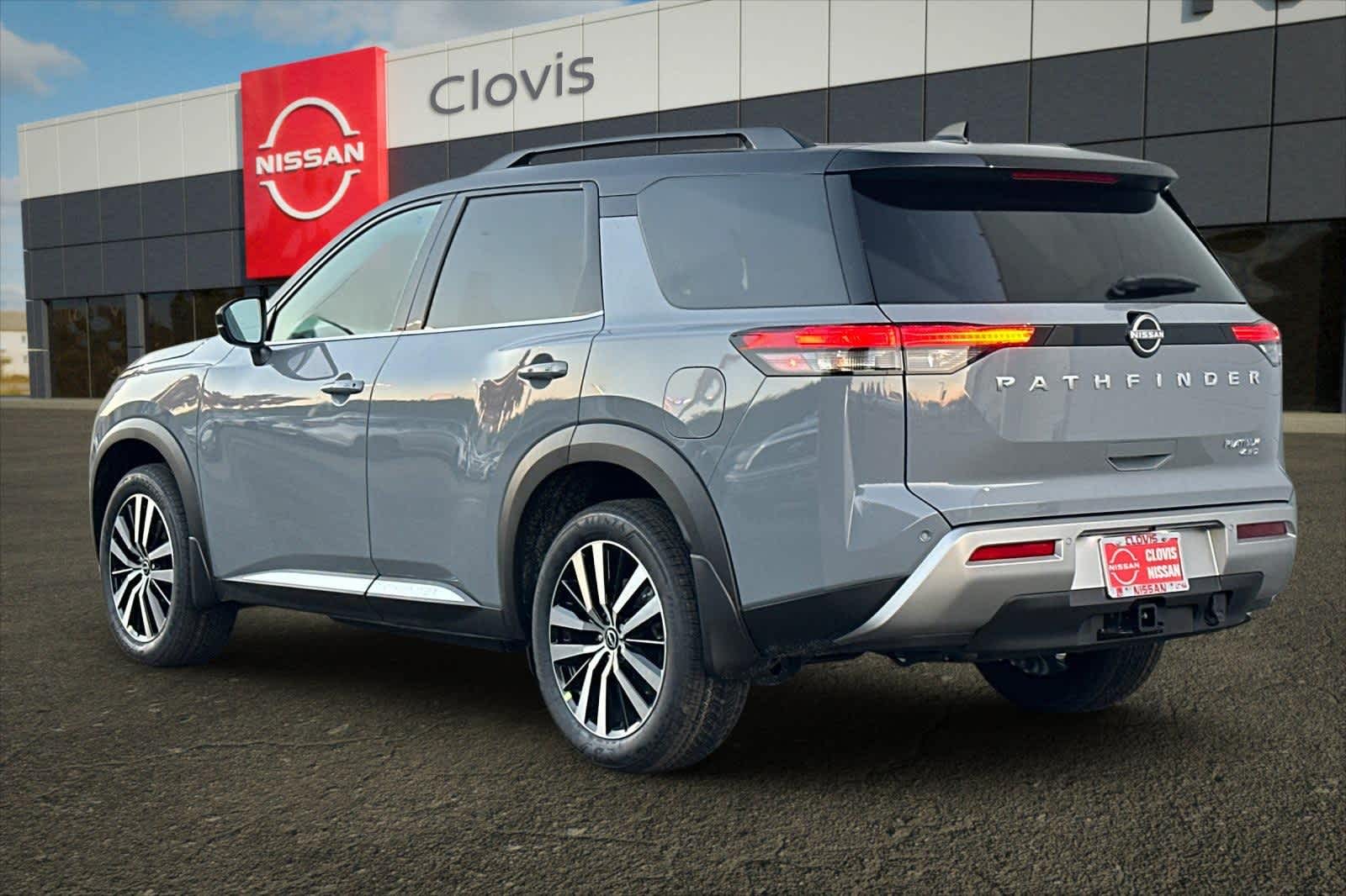 Thumbnail: 2025 Nissan Pathfinder - 7