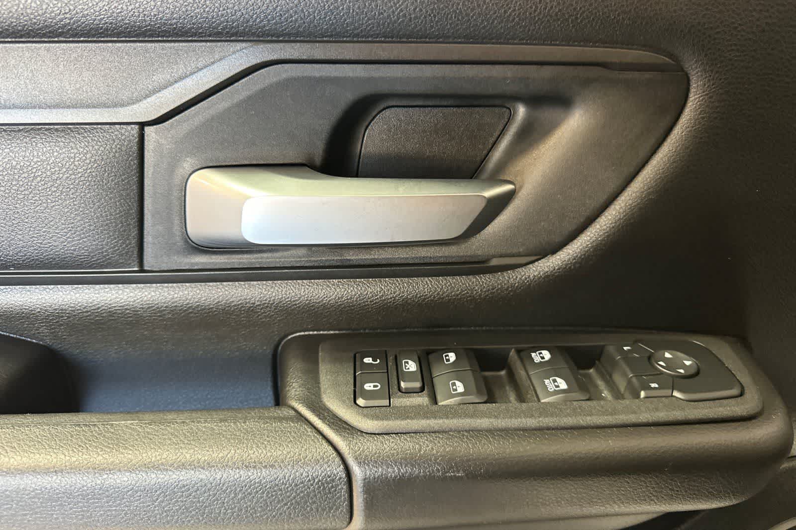 Thumbnail: 2025 RAM 1500 - 13