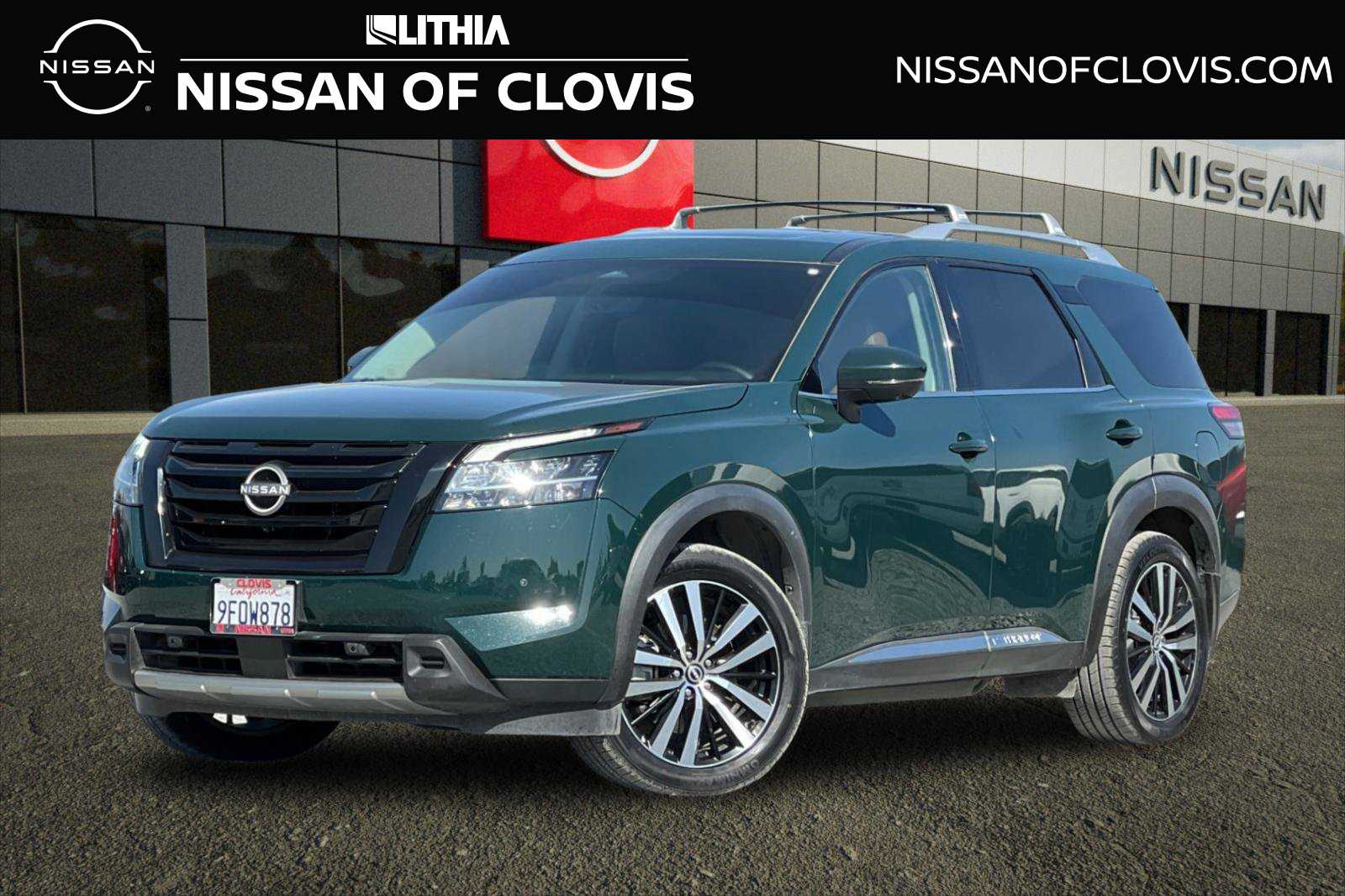 2023 Nissan Pathfinder Platinum