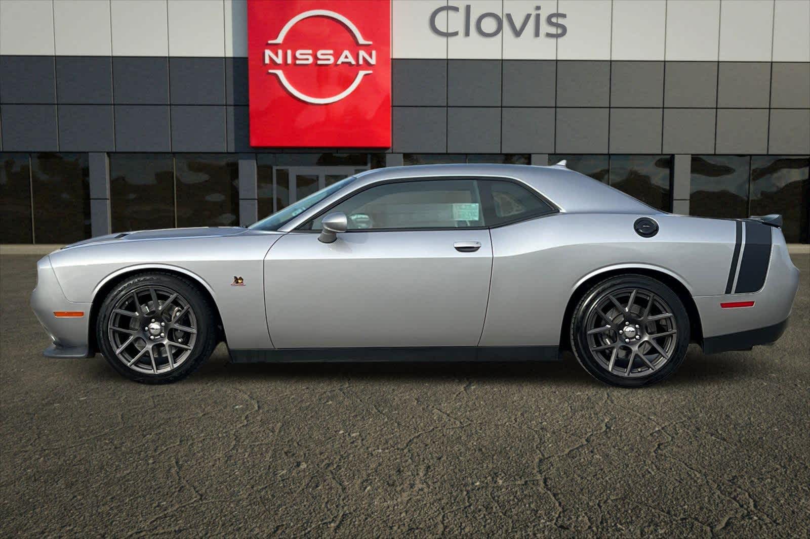 Thumbnail: 2016 Dodge Challenger - 6