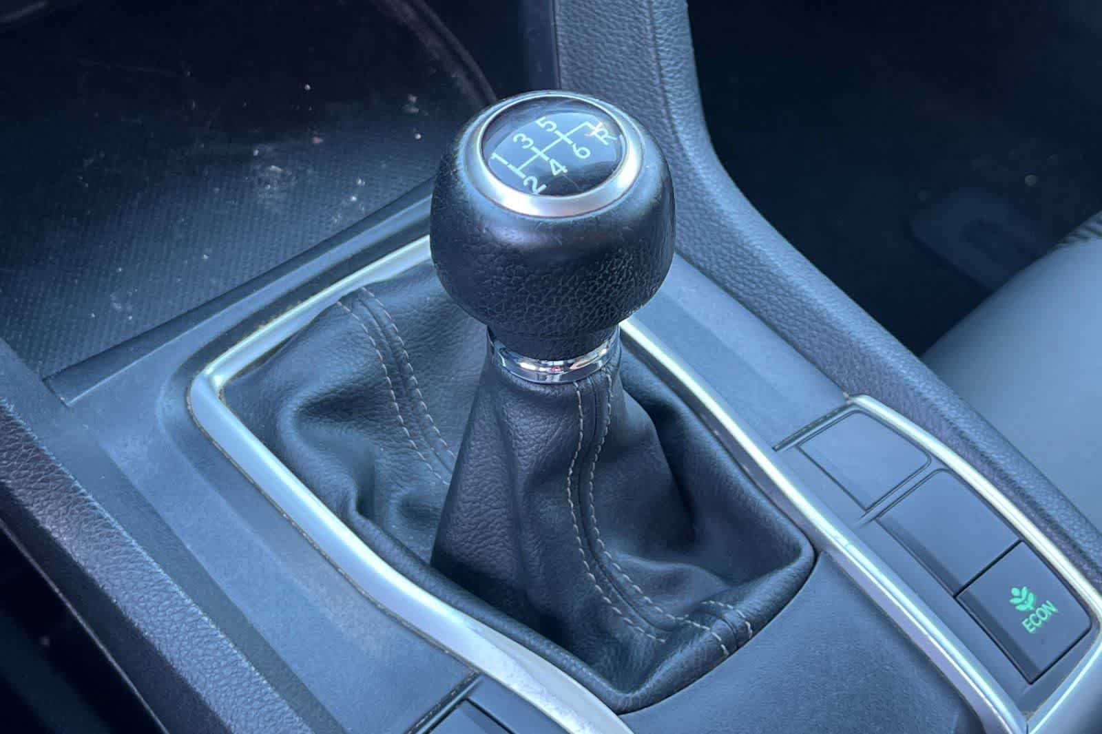 Thumbnail: 2016 Honda Civic - 22