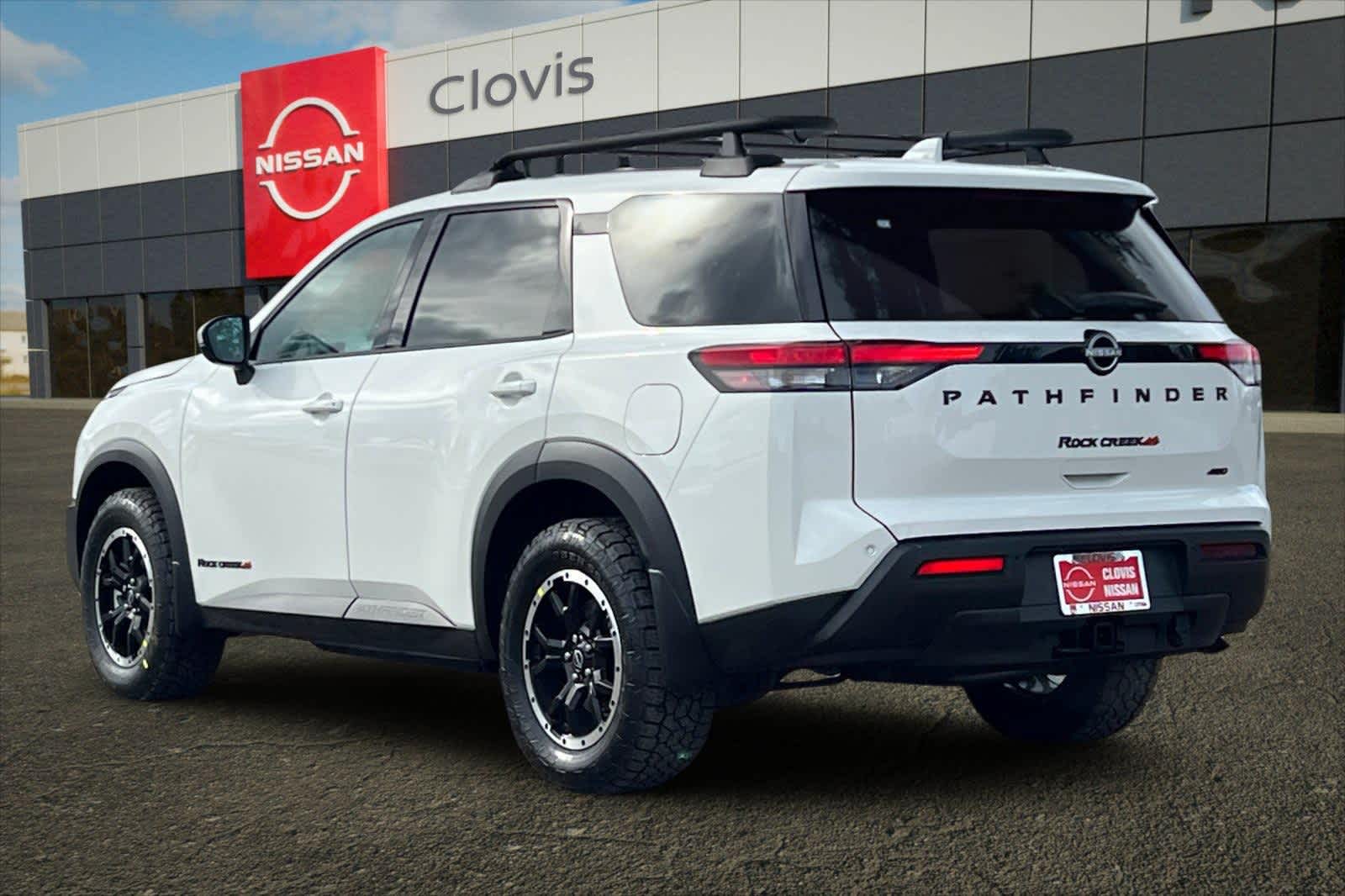 Thumbnail: 2025 Nissan Pathfinder - 7