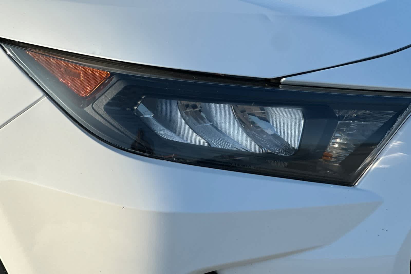 Thumbnail: 2022 Toyota RAV4 - 32