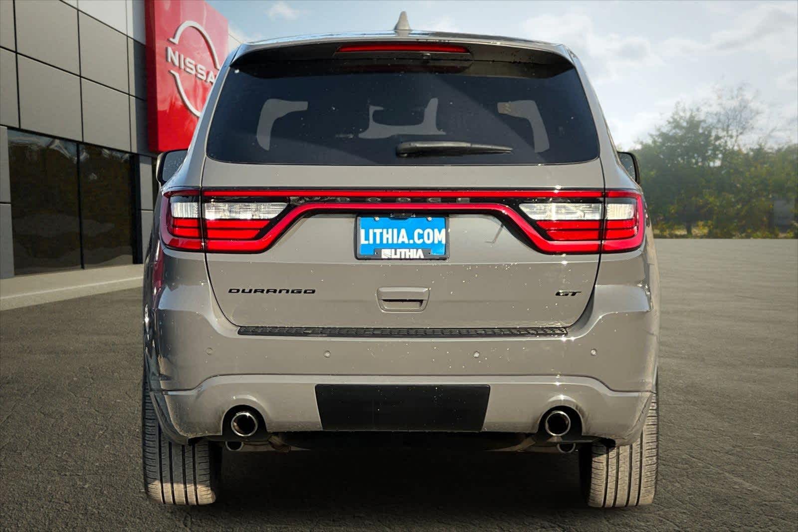 Thumbnail: 2022 Dodge Durango - 8