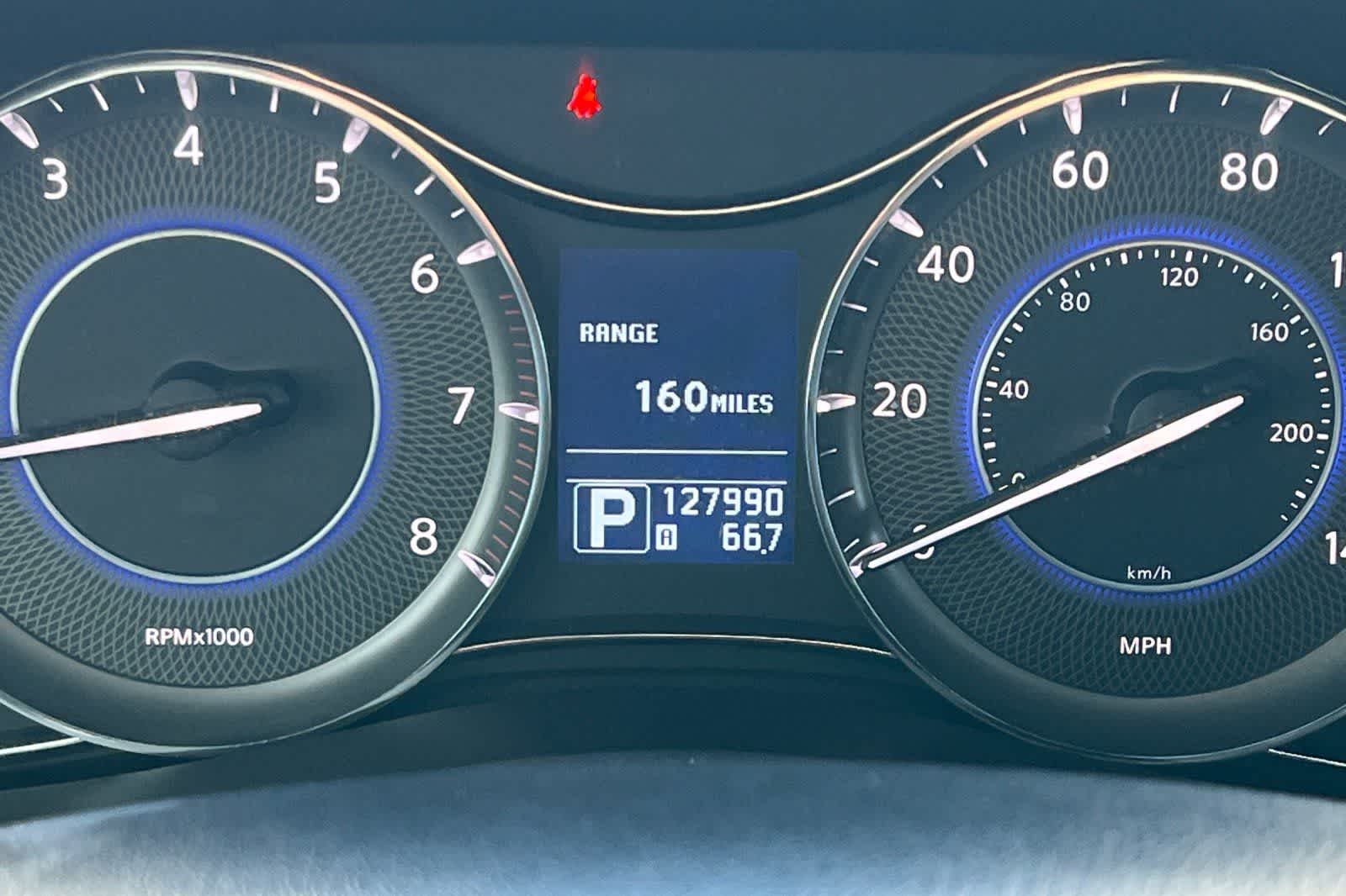 Thumbnail: 2012 INFINITI QX56 - 28