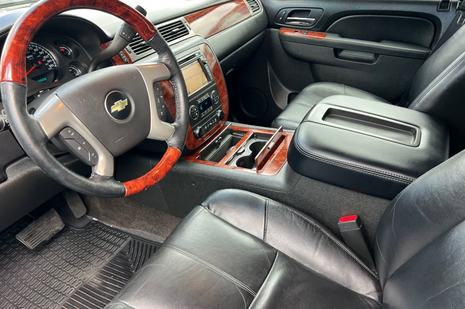 Thumbnail: 2012 Chevrolet Avalanche 1500 - 12