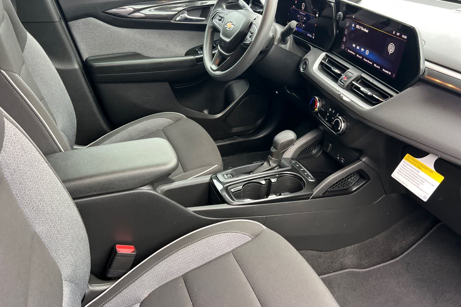 Thumbnail: 2024 Chevrolet TrailBlazer - 18