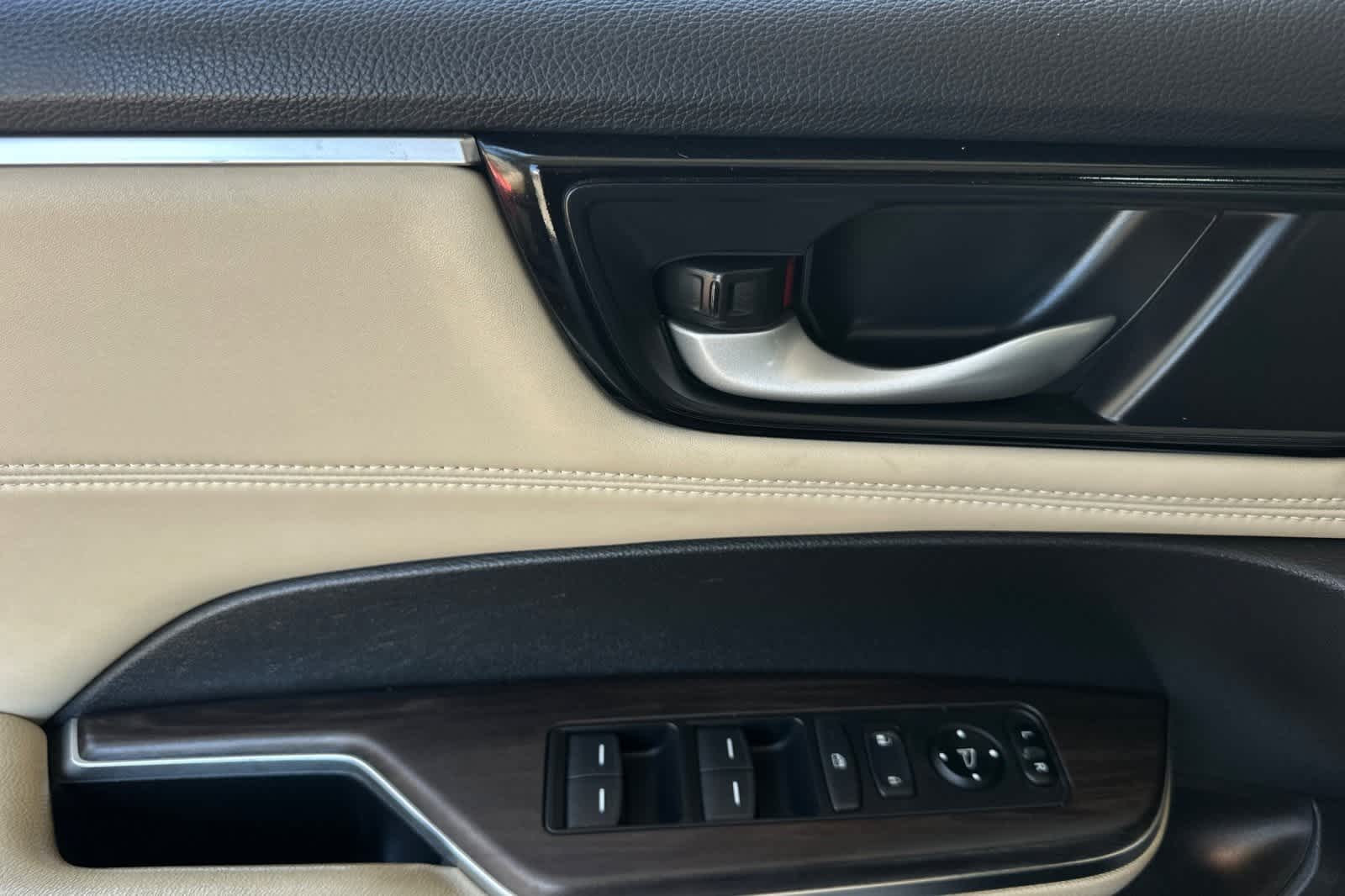 Thumbnail: 2019 Honda Clarity - 15
