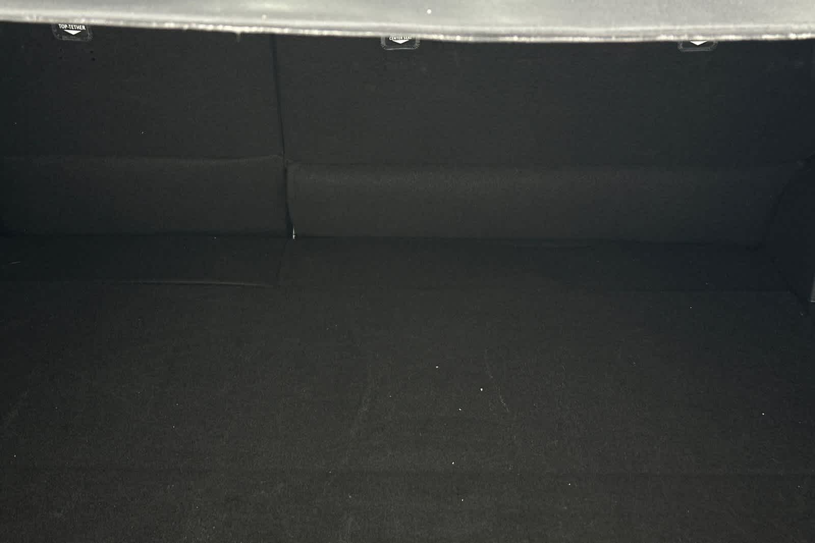 Thumbnail: 2025 Toyota RAV4 - 16