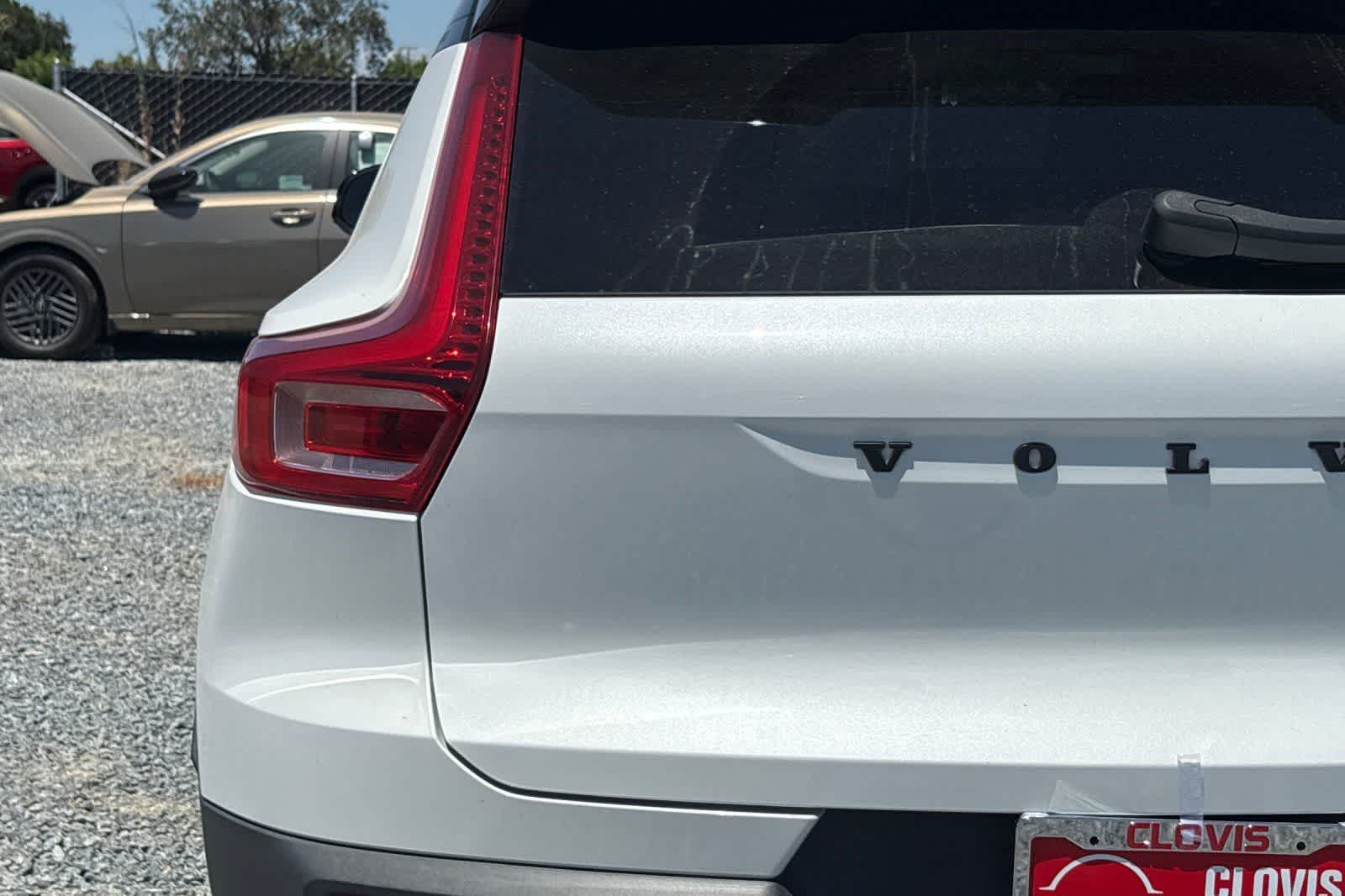 Thumbnail: 2021 Volvo XC40 - 13