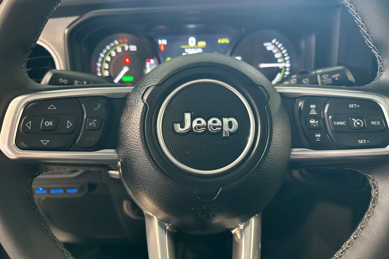 Thumbnail: 2025 Jeep Wrangler - 29