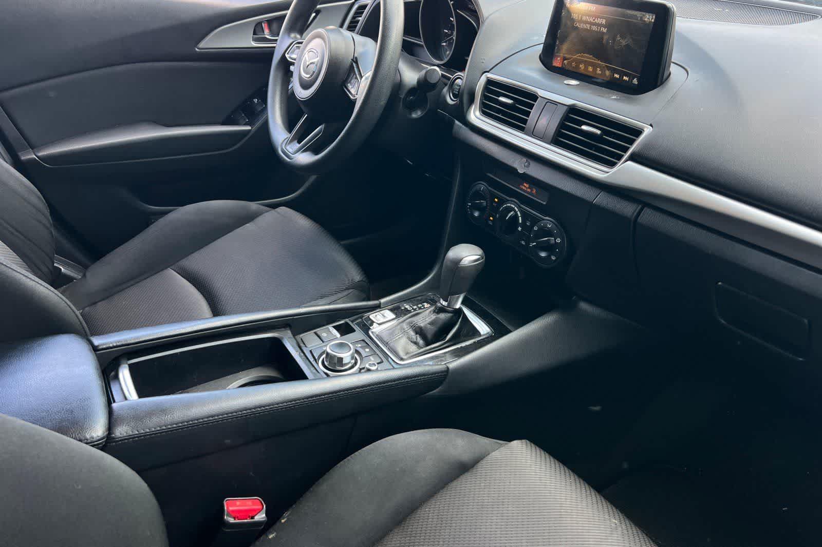 Thumbnail: 2018 Mazda Mazda3 - 17