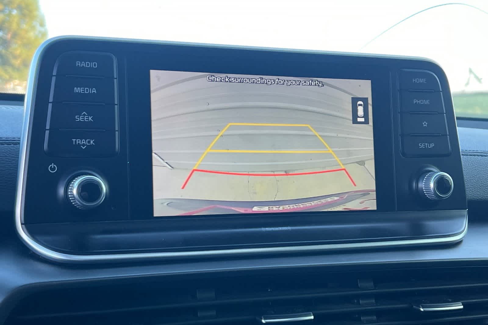 Thumbnail: 2020 Kia Telluride - 21