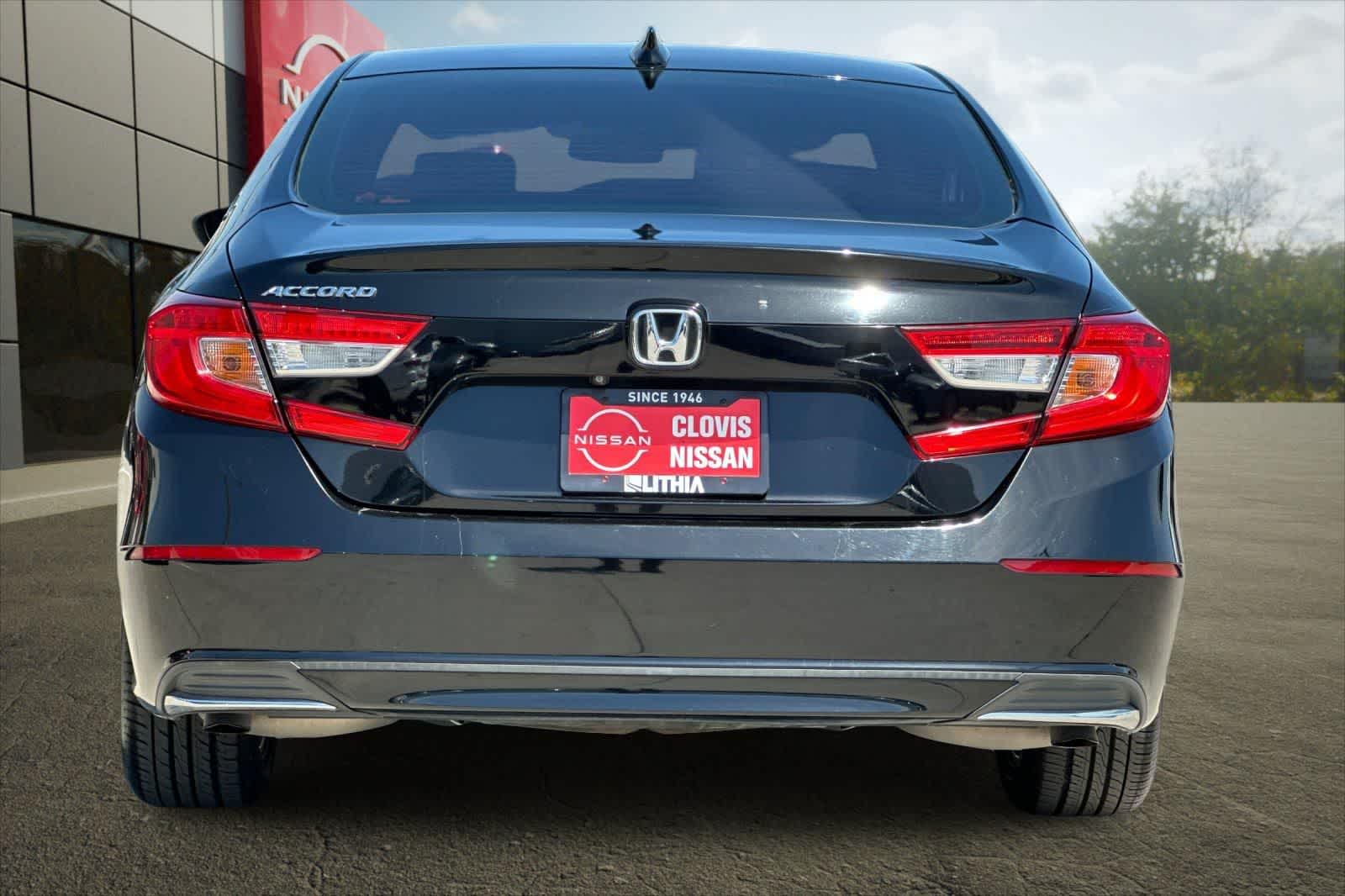 Thumbnail: 2018 Honda Accord - 8