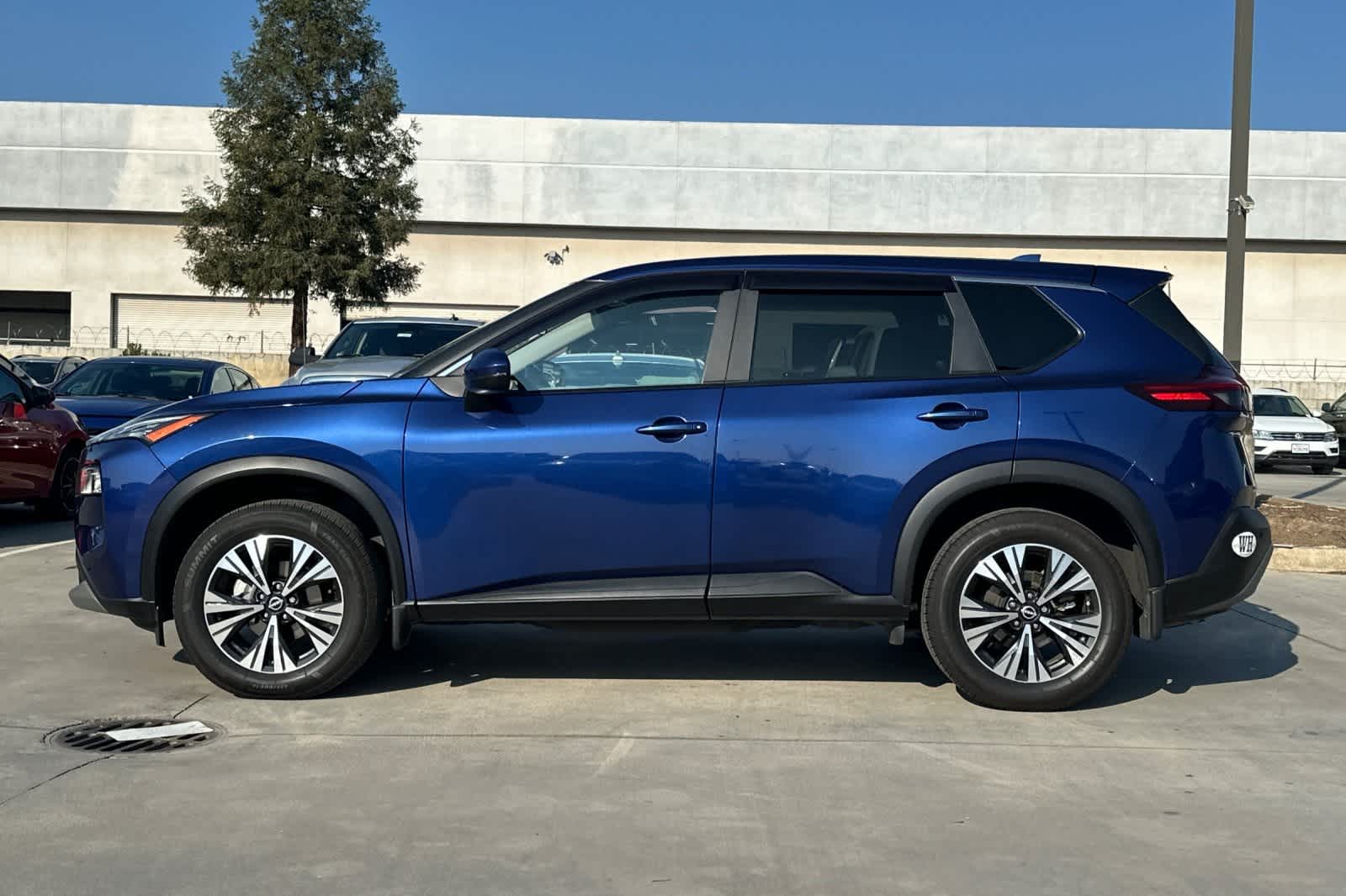 Thumbnail: 2023 Nissan Rogue - 6