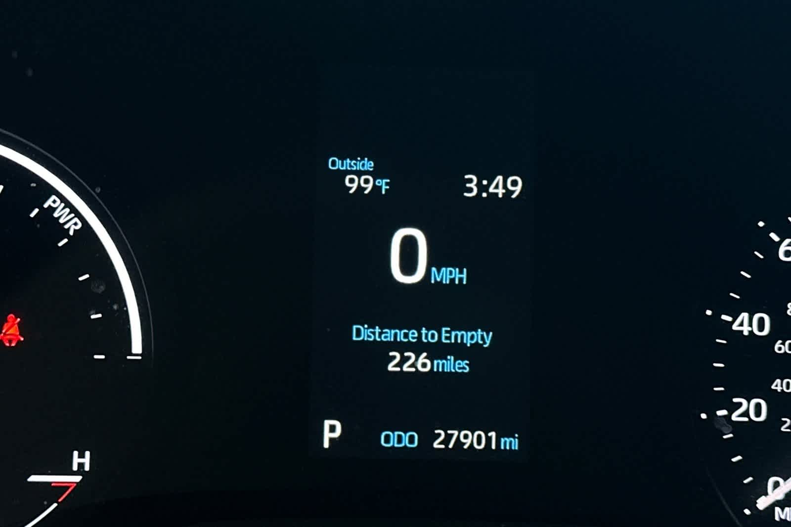 Thumbnail: 2023 Toyota Sienna - 29