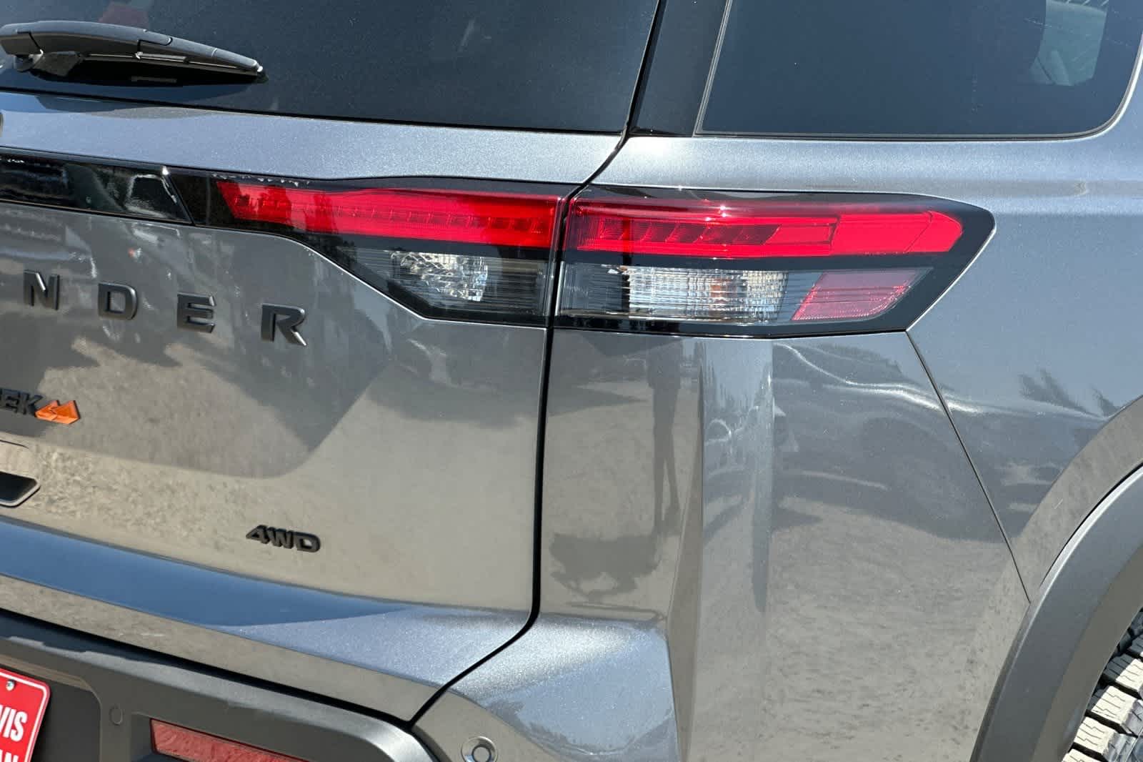 Thumbnail: 2025 Nissan Pathfinder - 31