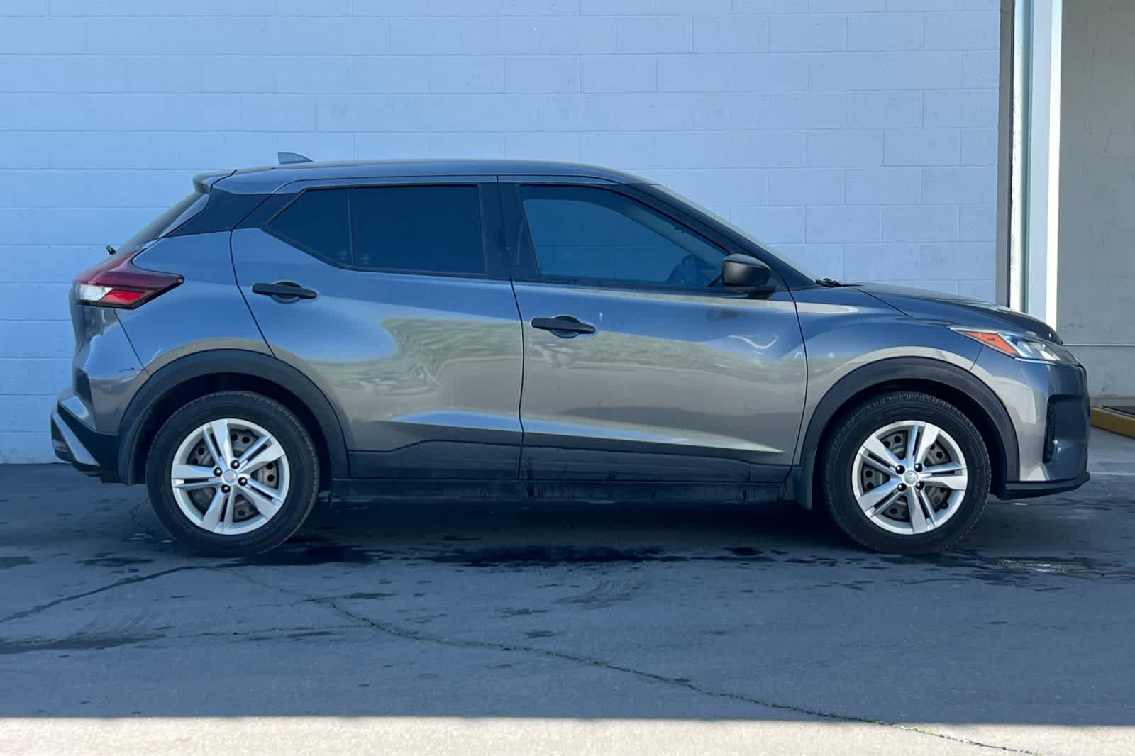 Thumbnail: 2021 Nissan Kicks - 9