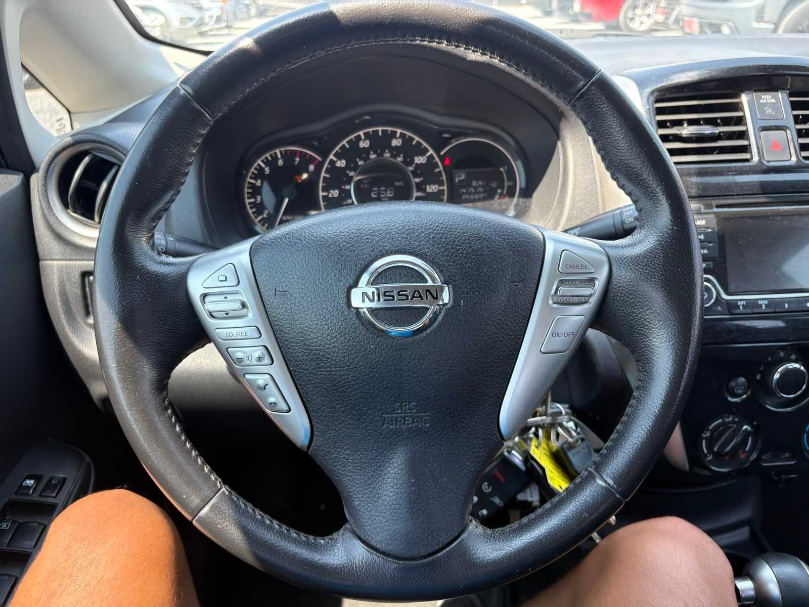 Thumbnail: 2016 Nissan Versa Note - 20