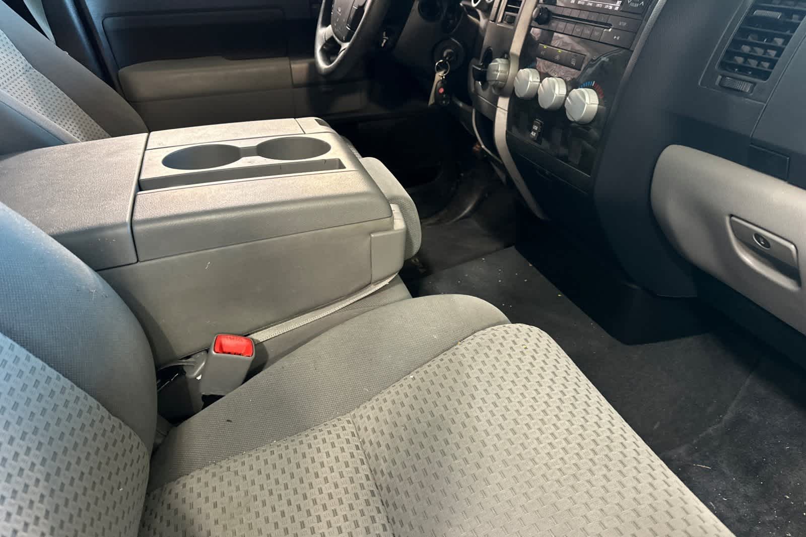 Thumbnail: 2012 Toyota Tundra - 19
