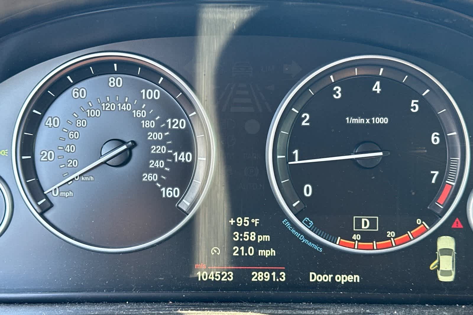 Thumbnail: 2013 BMW 5 Series - 25