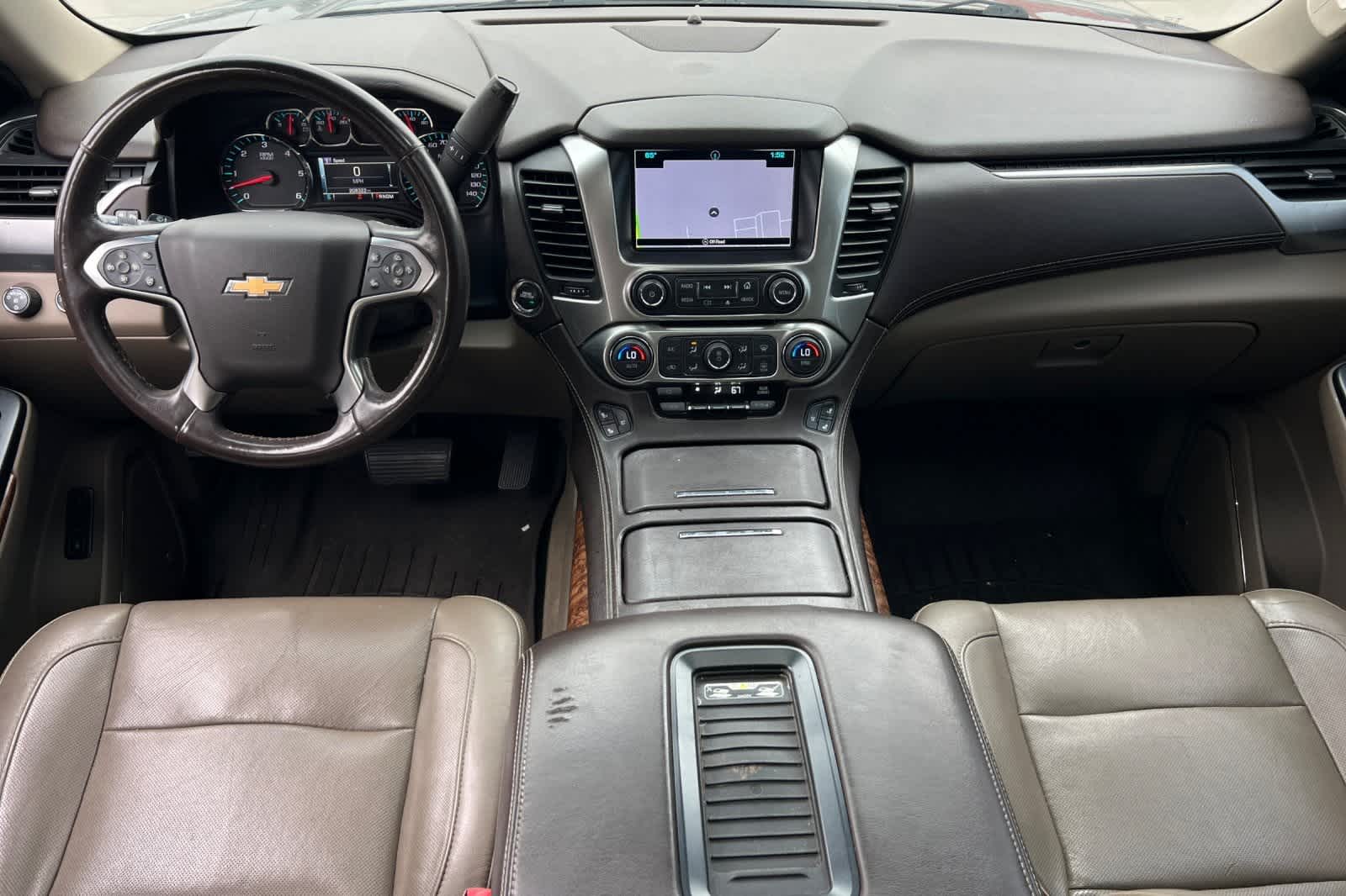 Thumbnail: 2016 Chevrolet Suburban - 4