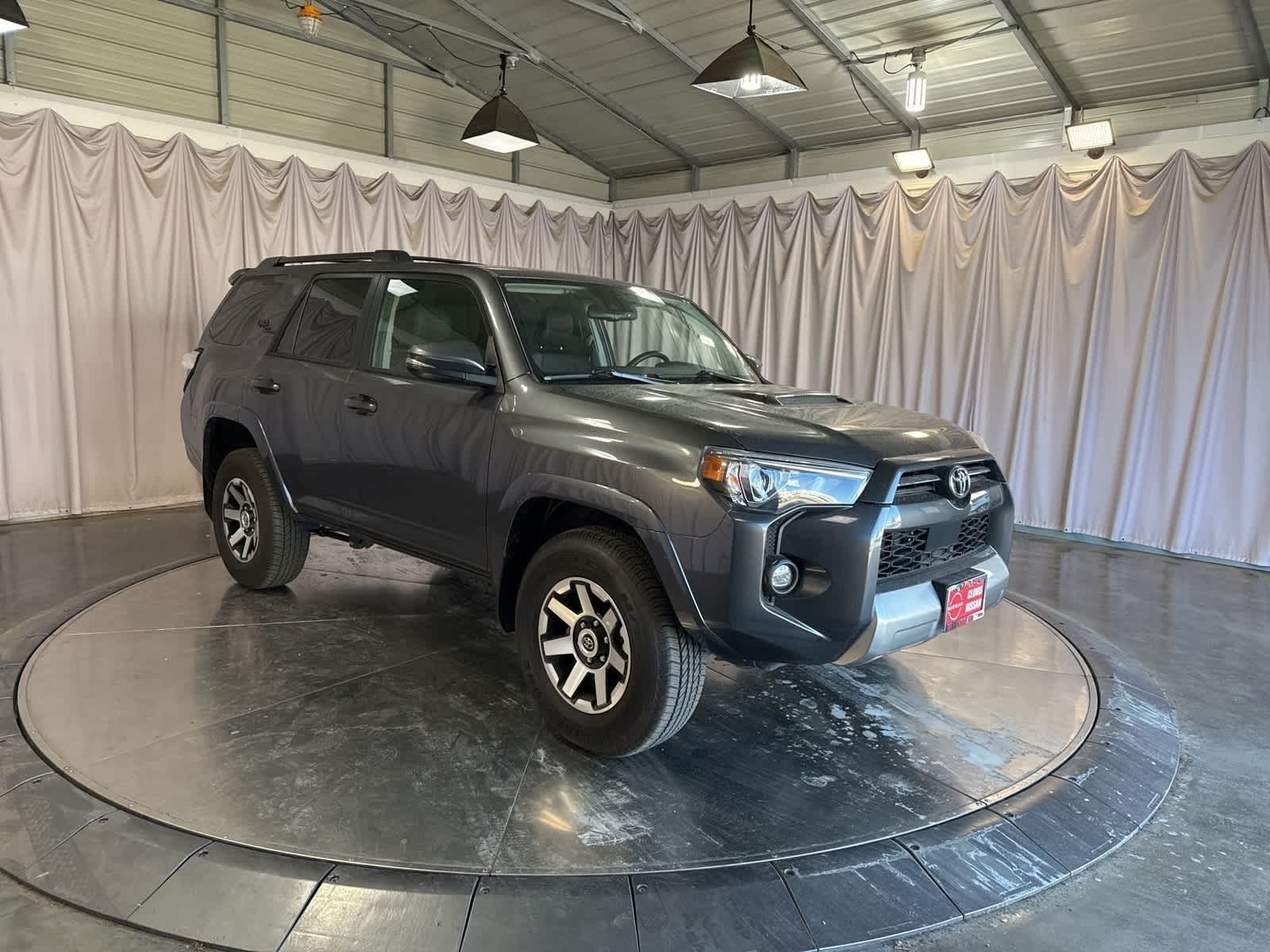 Thumbnail: 2023 Toyota 4Runner - 10