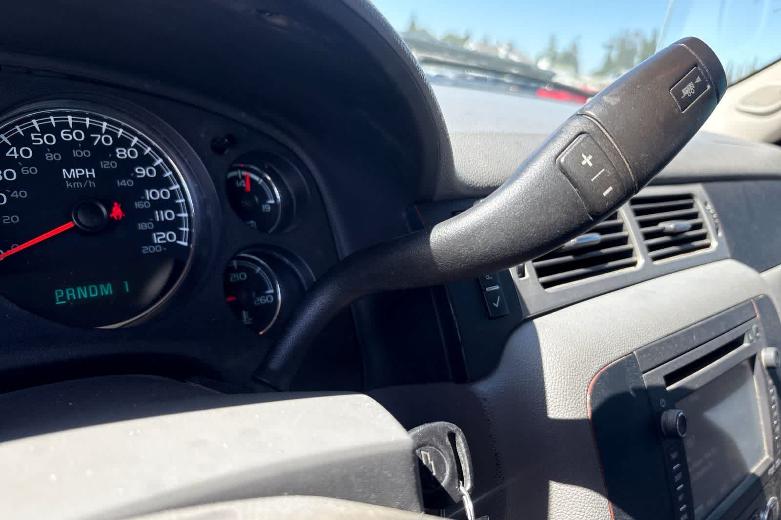 Thumbnail: 2014 Chevrolet Silverado 2500 - 21