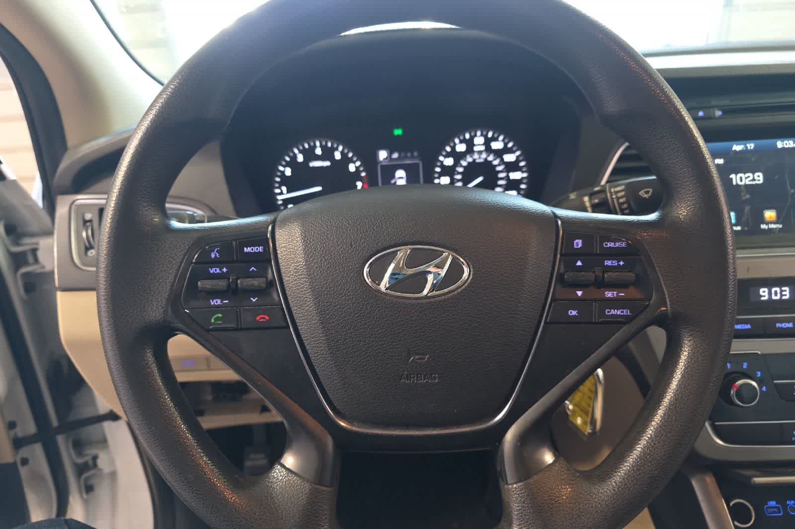 Thumbnail: 2017 Hyundai Sonata - 23