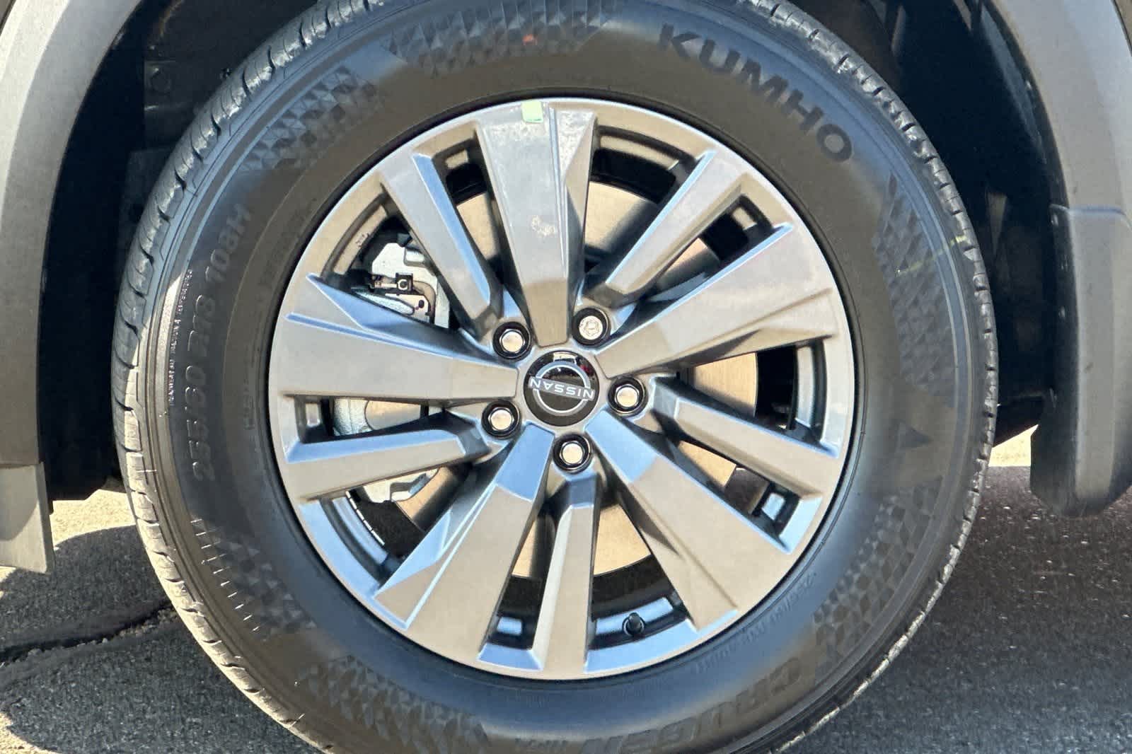 Thumbnail: 2025 Nissan Pathfinder - 28