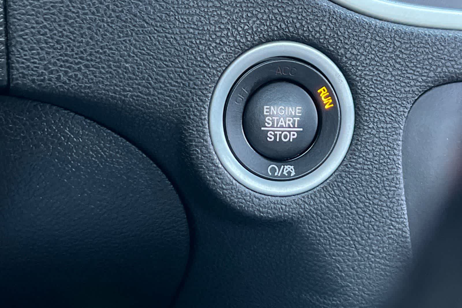 Thumbnail: 2022 Dodge Charger - 23