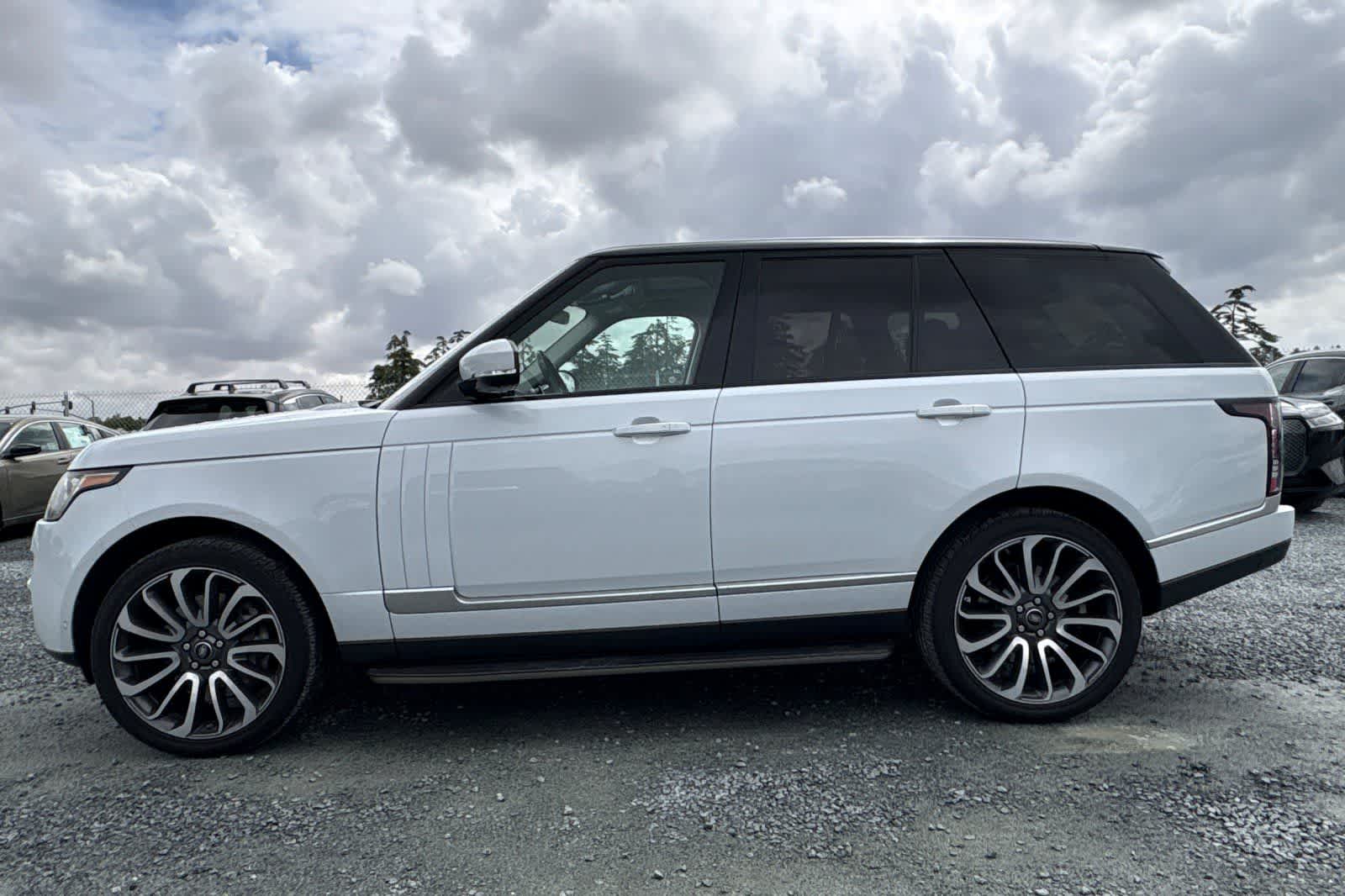 Thumbnail: 2017 Land Rover Range Rover - 6