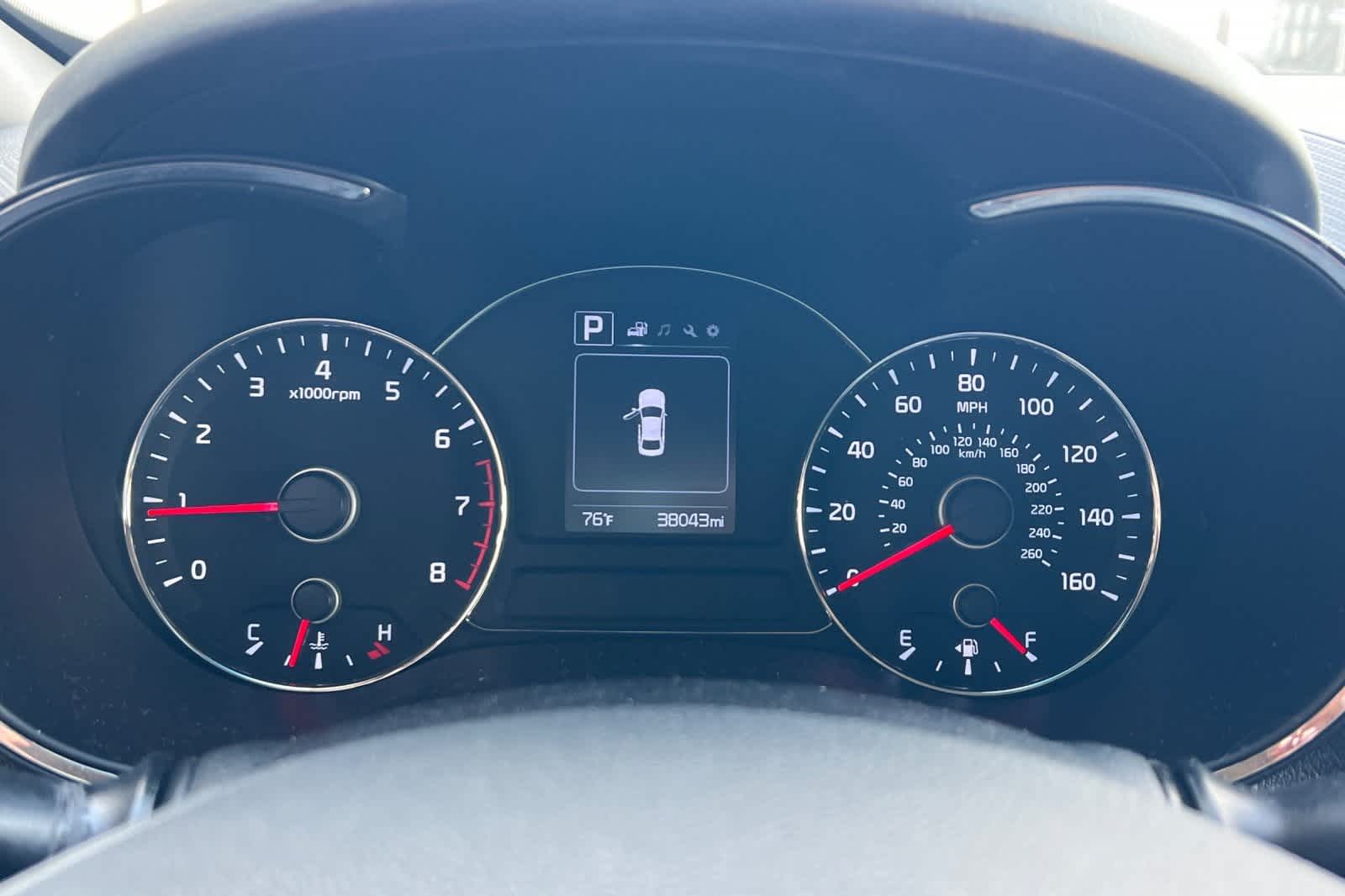 Thumbnail: 2018 Kia Forte - 24