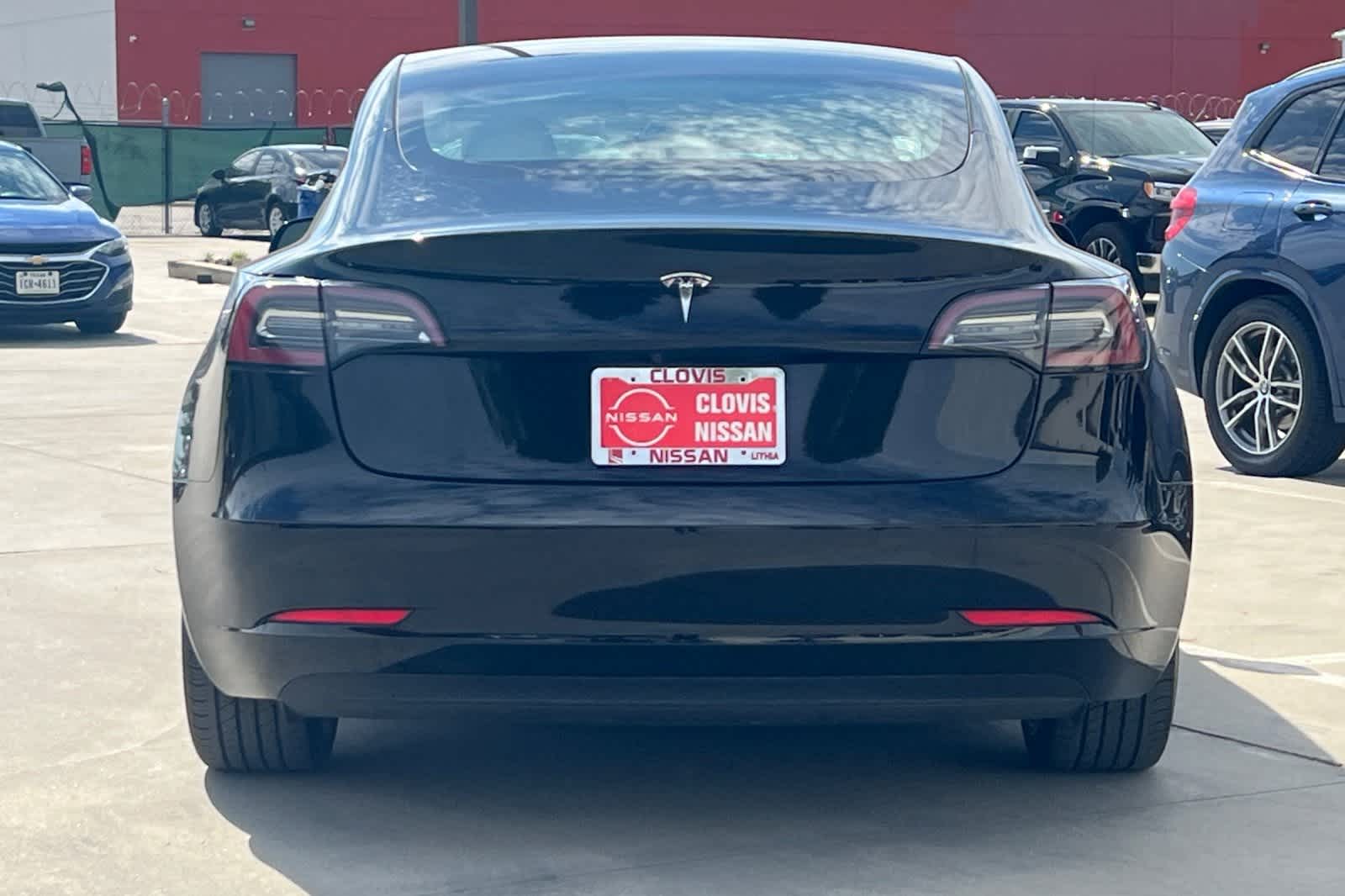Thumbnail: 2021 Tesla Model 3 - 8