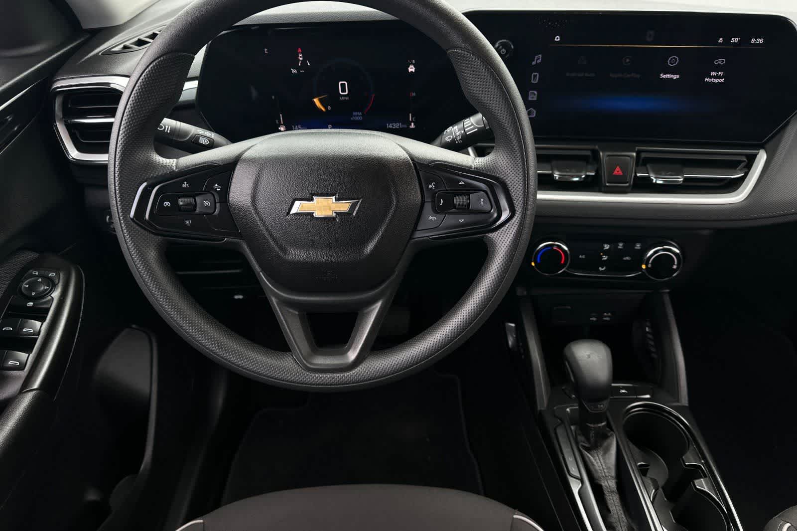 Thumbnail: 2025 Chevrolet TrailBlazer - 15