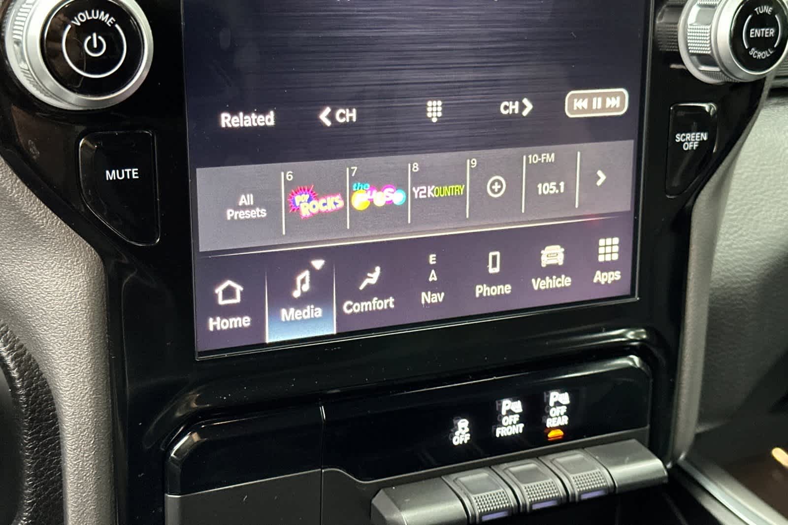 Thumbnail: 2025 RAM 1500 - 24